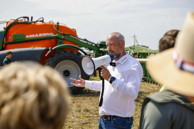 ONE SMART SPRAY - lansare fermieri Romania - Foto 2