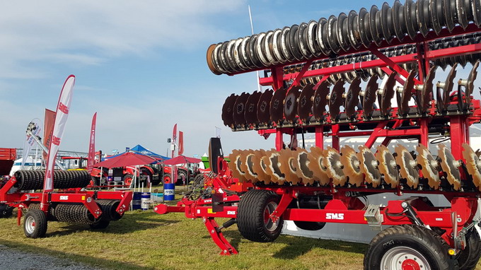 Utlaje agricole SMS CZ la AgriPlanta 2023 - foto 2