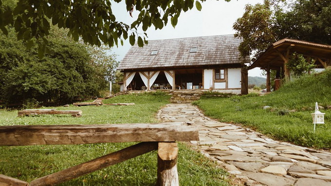 Nomadia Bootcamp - foto cazare 1