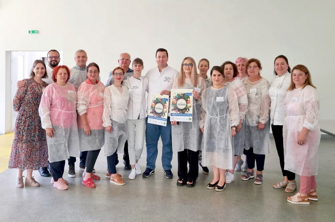 16 profesori din 14 licee din tara au participat la programul de pregatire in domeniul gastronomiei sustenabile coordonat de chef Florin Kiss