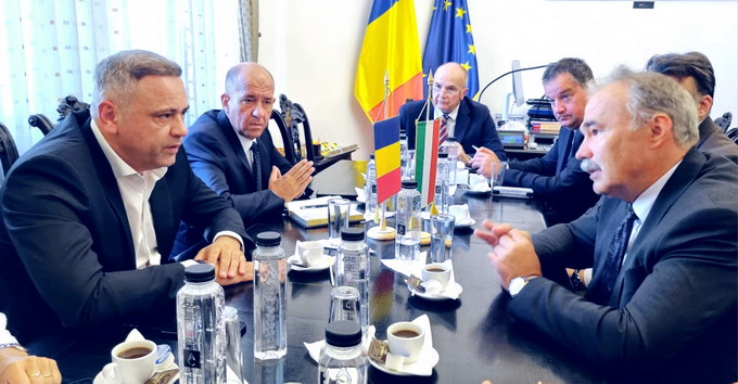 Intrevederea ministrului Florin Barbu cu omologul sau din Ungaria Istvan Nagy - foto