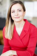 MBAG - Bianca Chisulescu - Expert Programe IMM Raiffeisen Bank