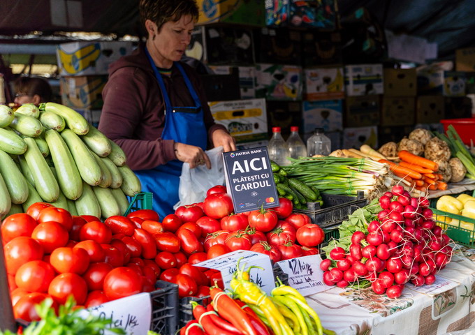 plata cu cardul la piata se extinde - foto 1