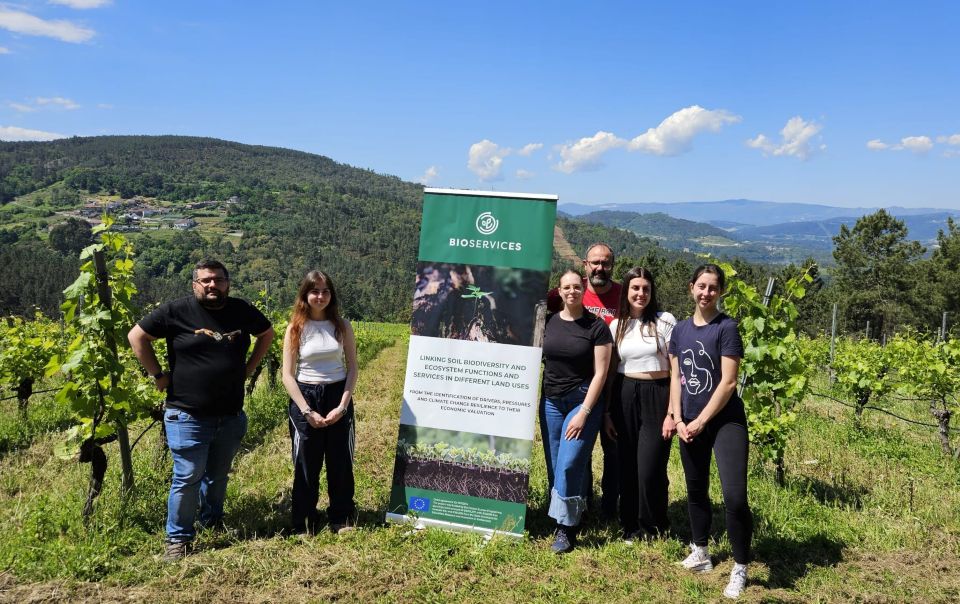 Sondaj european BIOservicES: agricultorii cer politici mai clare și sprijin real pentru protejarea solului