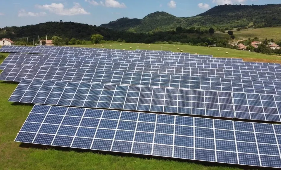 APCE propune Parlamentului TVA 0% pentru sisteme fotovoltaice și baterii